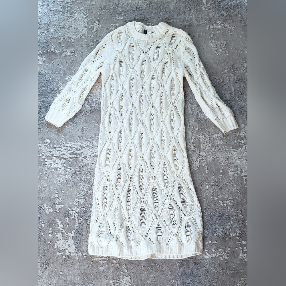 Elegant Cream Knit Dress